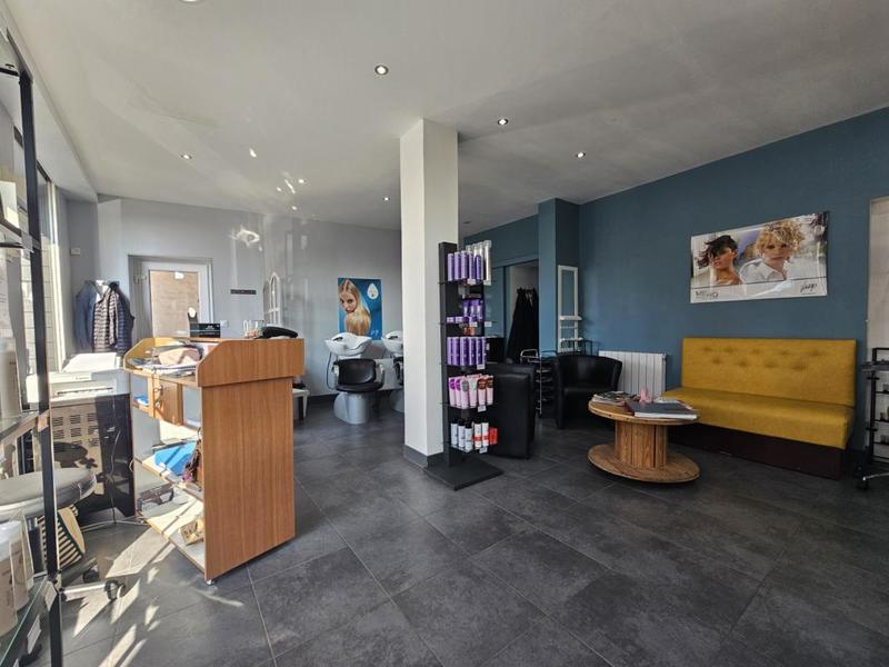 Beauté / Bien-être - 42 m² - 2 pièces