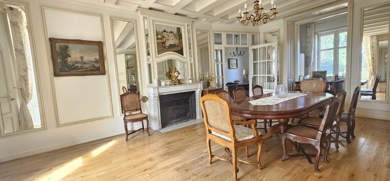 Manoir - 600 m² - 12 pièces