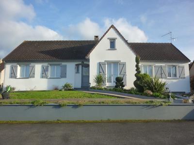 Maison - 180 m² - 8 pièces