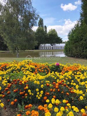 Maison - 380 m² - 4 pièces