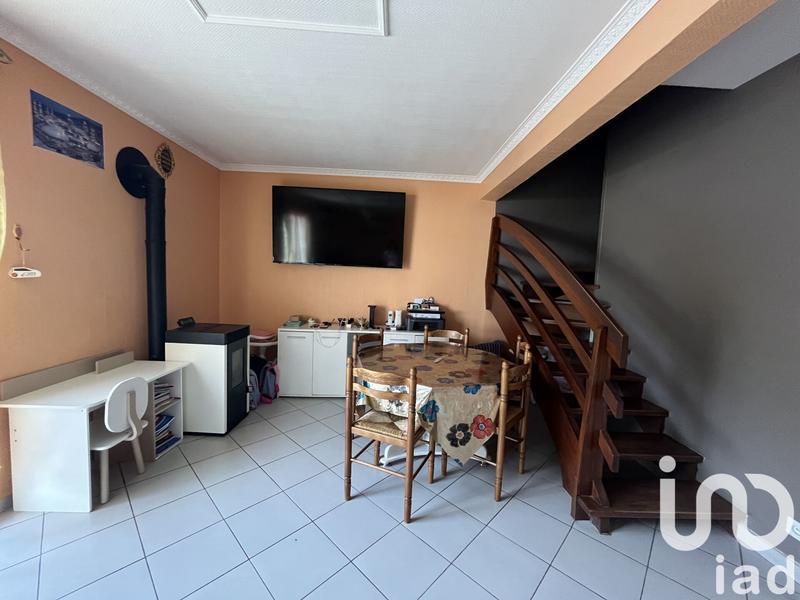 Maison - 94 m² - 5 pièces