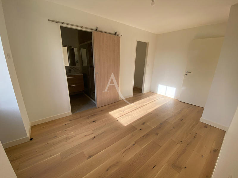 Maison - 176 m² - 6 pièces