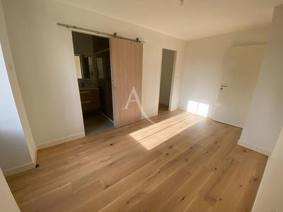 Maison - 176 m² - 6 pièces