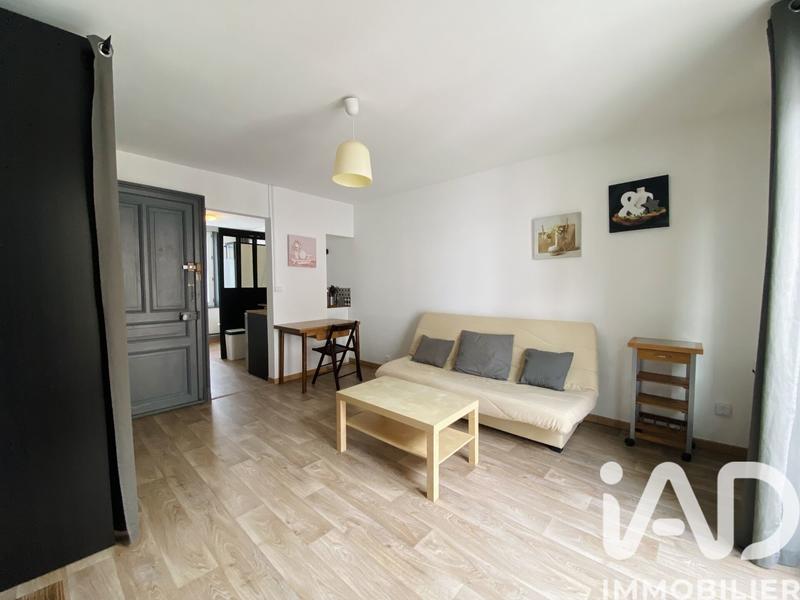 Studio - 24 m² - 1 pièce
