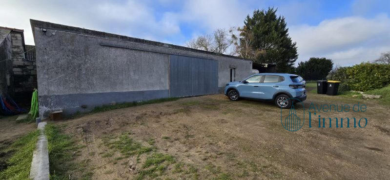 Maison - 198 m² - 7 pièces