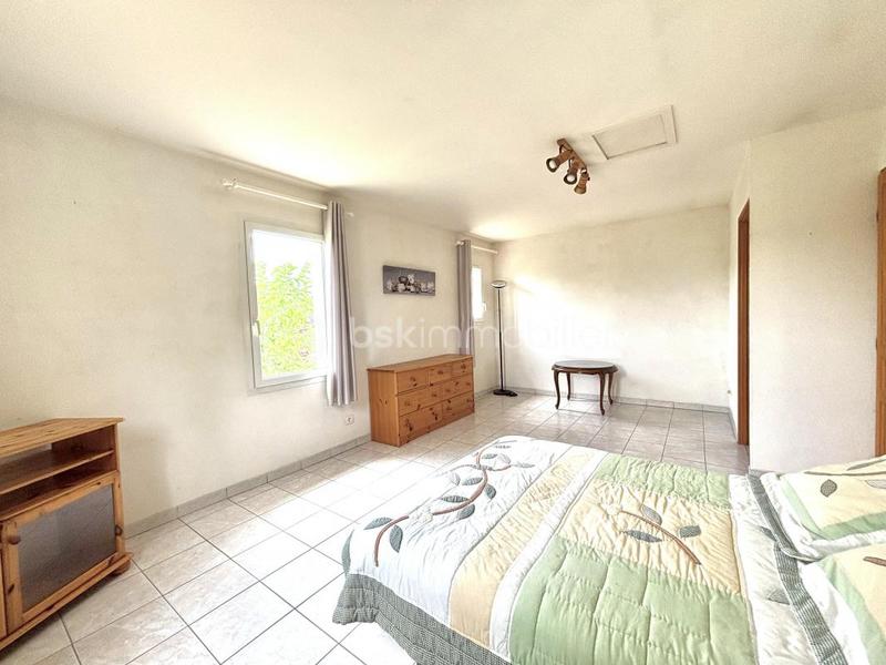 Maison traditionnelle - 150 m² - 5 pièces