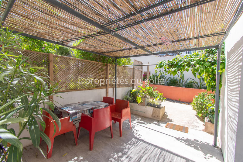 Maison - 189 m² - 5 pièces