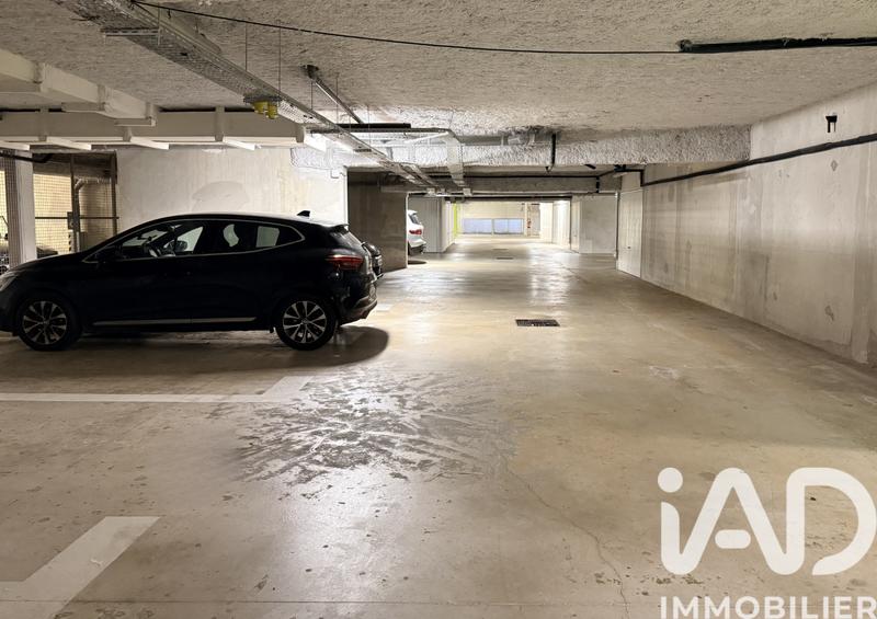 Parking - 12 m²
