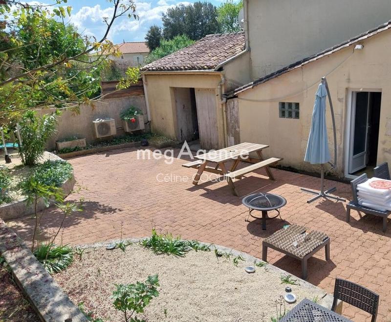 Maison de ville - 1 m² - 7 pièces