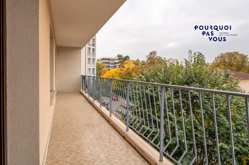 Appartement - 93 m² - 4 pièces