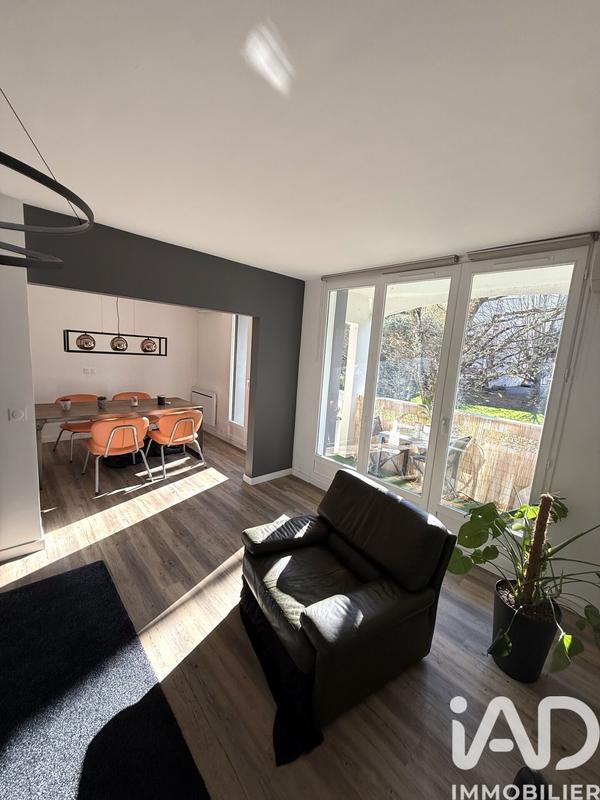 Appartement - 81 m² - 4 pièces