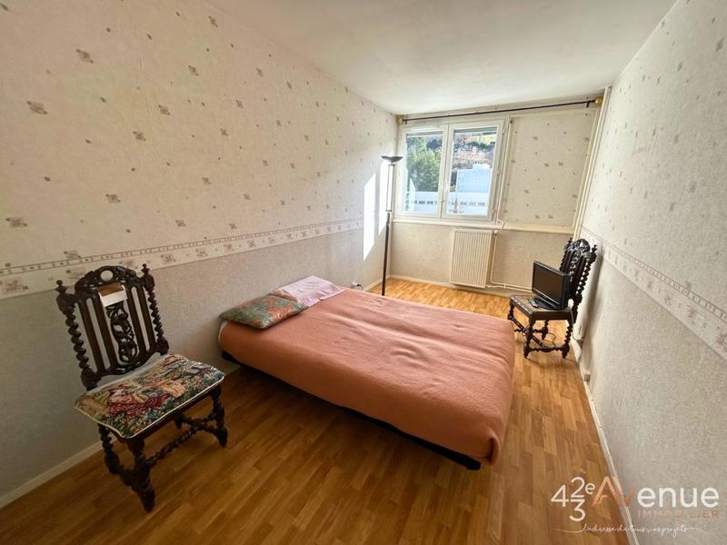 Appartement - 72 m² - 3 pièces