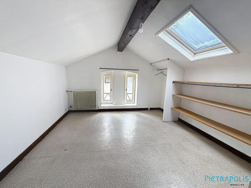 Maison - 85 m² - 5 pièces