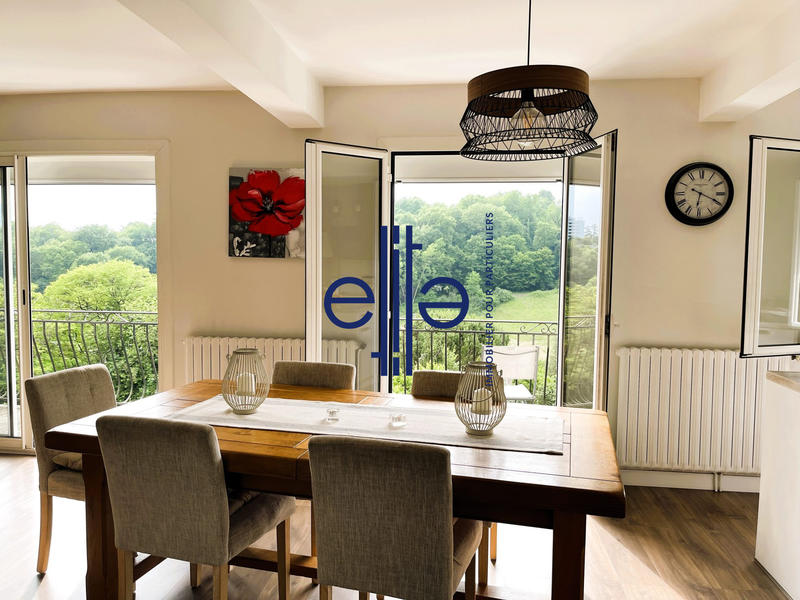 Maison - 143 m² - 6 pièces