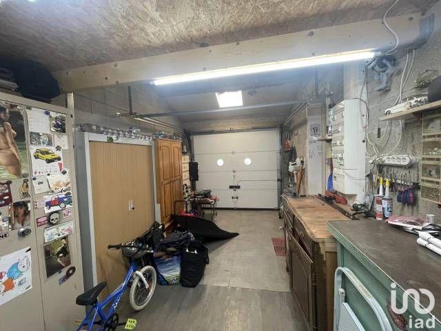 Maison - 200 m² - 8 pièces