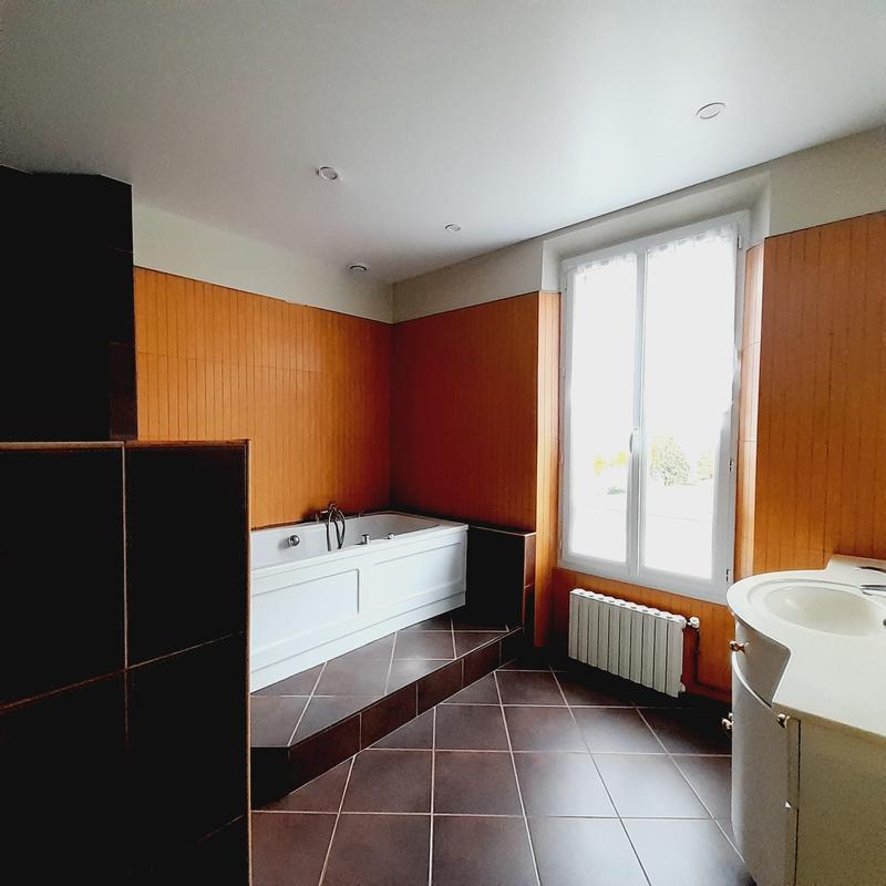 Maison ancienne - 137 m² - 5 pièces