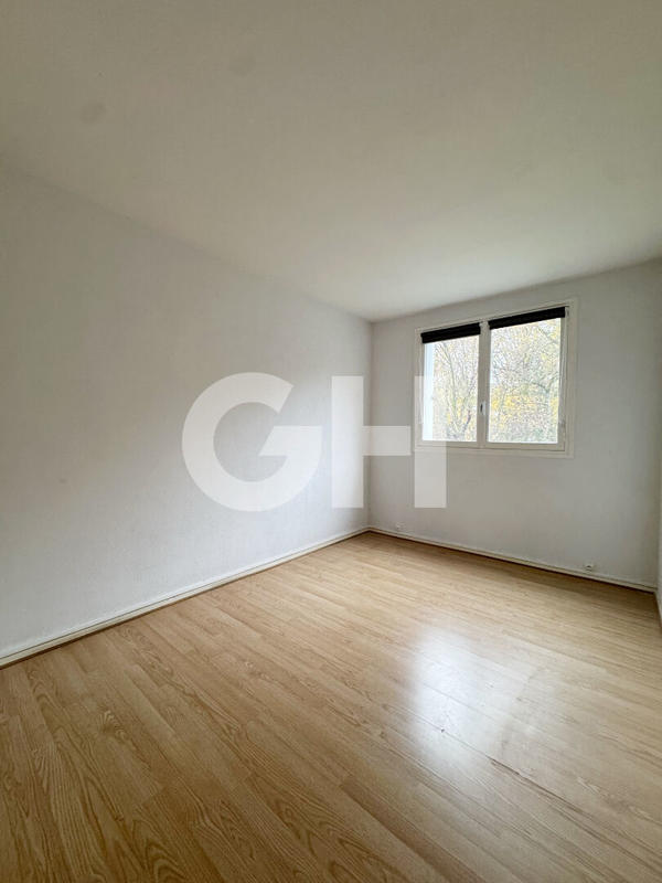 Appartement - 79 m² - 4 pièces