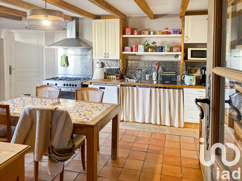 Maison - 198 m² - 6 pièces