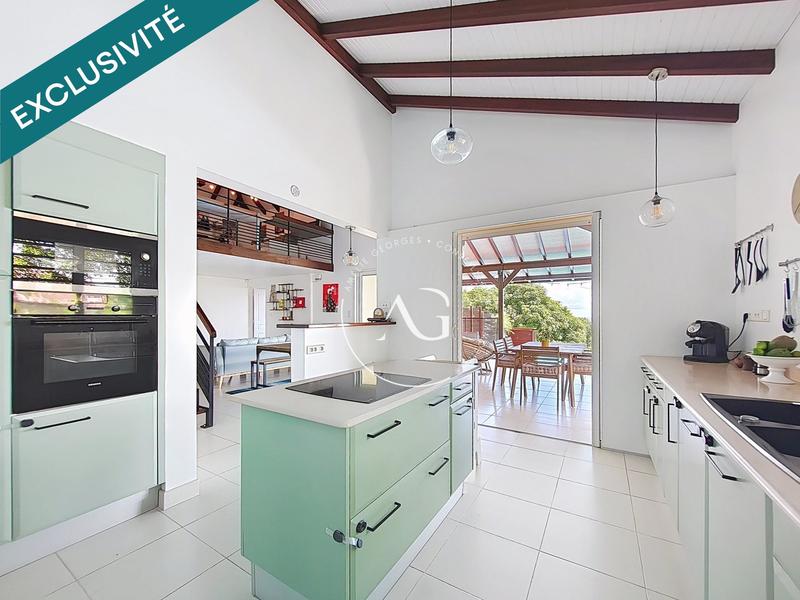 Villa - 174 m² - 5 pièces