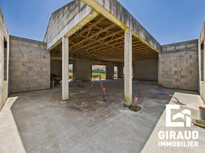 Maison - 135 m² - 5 pièces