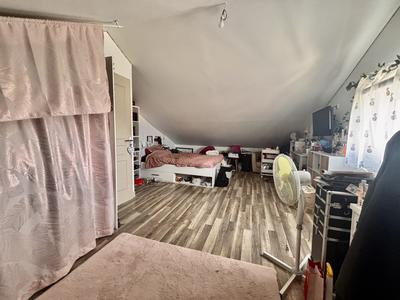 Maison - 189 m² - 7 pièces