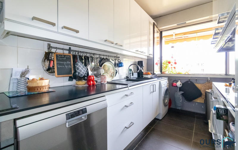 Appartement - 81 m² - 4 pièces