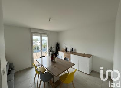 Maison - 87 m² - 4 pièces