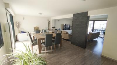 Maison - 147 m² - 6 pièces