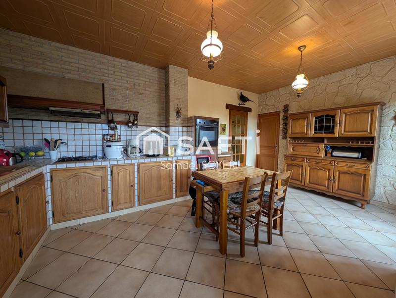 Maison - 104 m² - 5 pièces