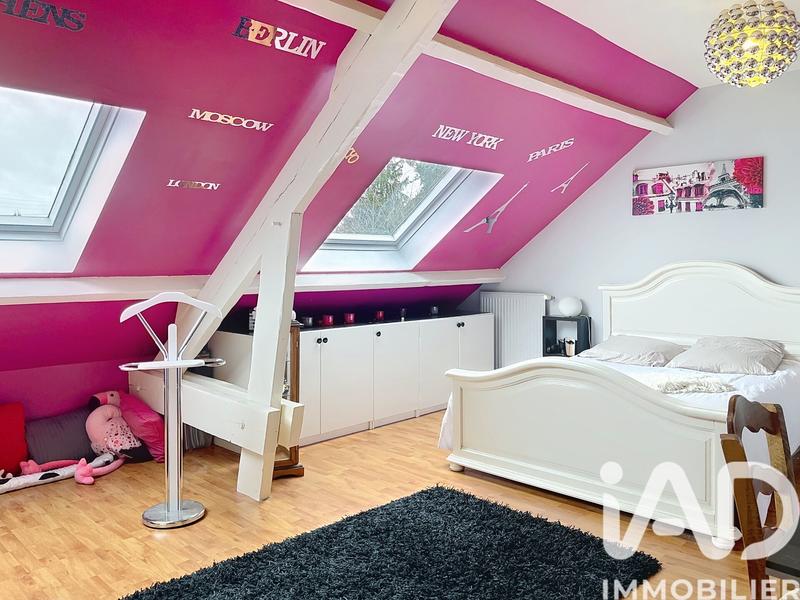 Maison - 140 m² - 5 pièces