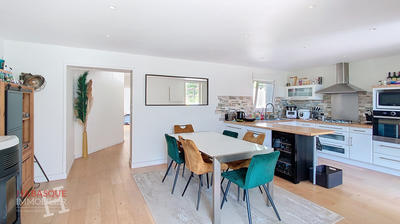 Maison - 128 m² - 6 pièces