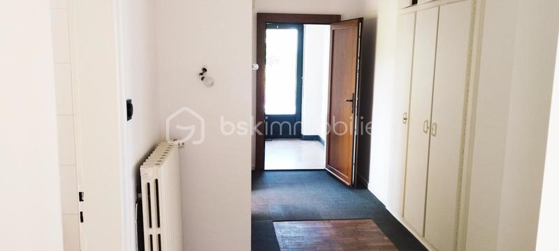 Immeuble - 242 m² - 12 pièces