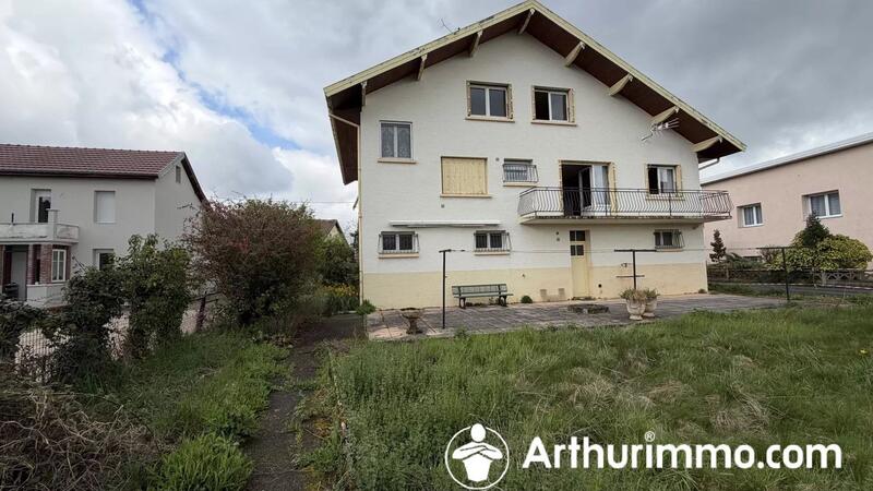 Magasins - 194 m² - 7 pièces