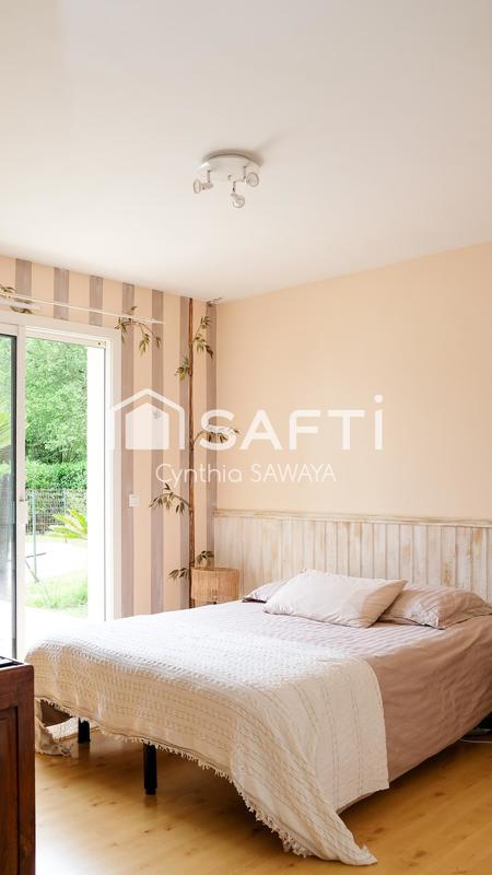 Maison - 170 m² - 6 pièces