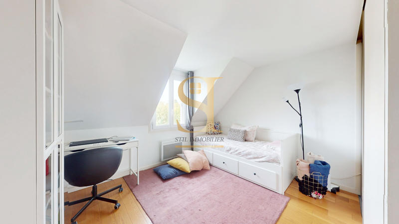 Maison - 120 m² - 6 pièces