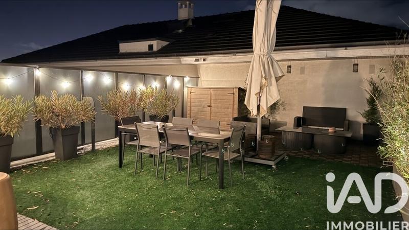 Appartement - 99 m² - 5 pièces