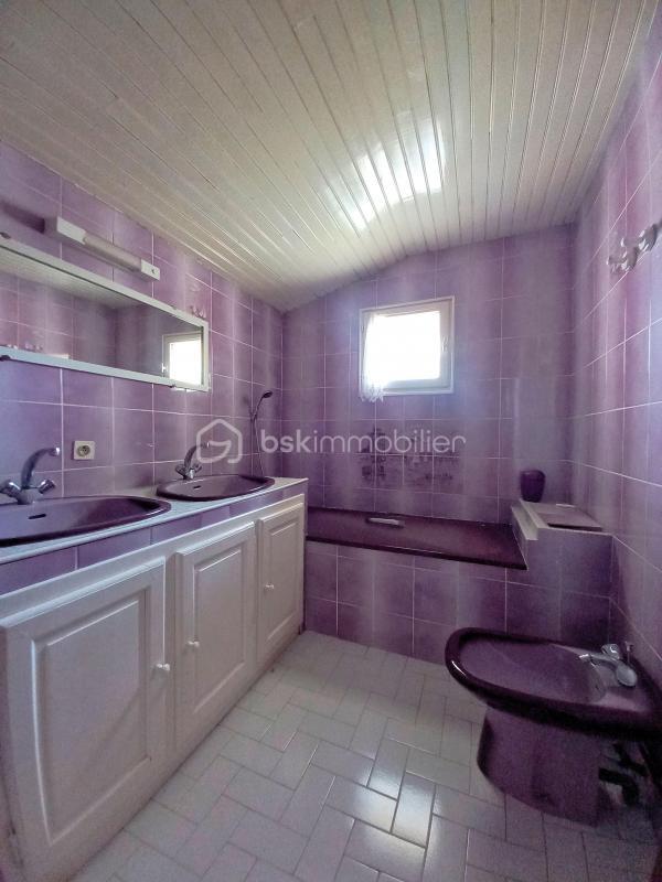 Maison en pierre - 101 m² - 4 pièces