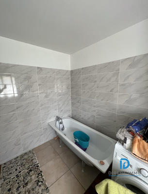 Maison - 143 m² - 5 pièces