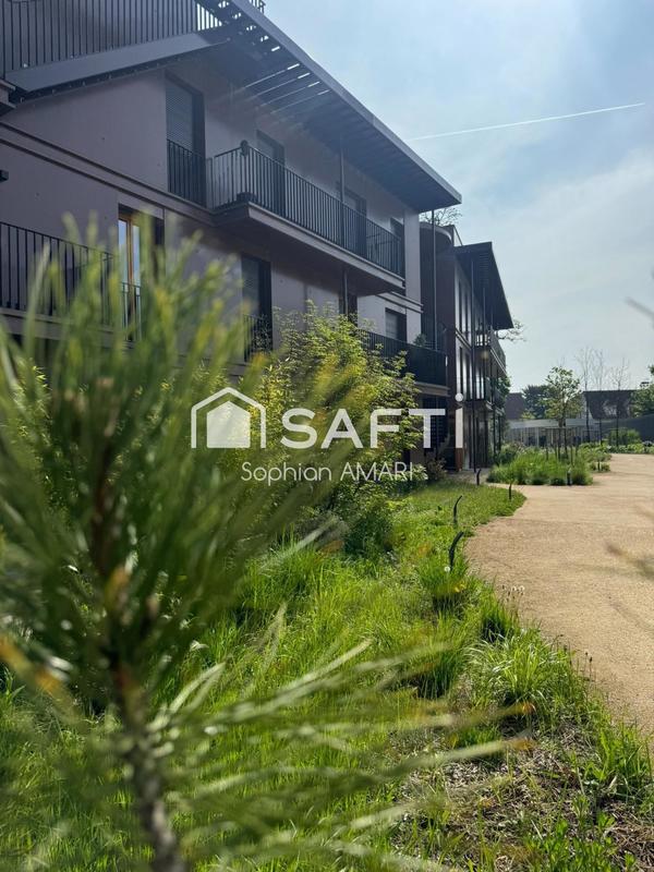 Appartement - 80 m² - 4 pièces