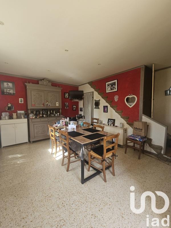 Maison - 165 m² - 9 pièces