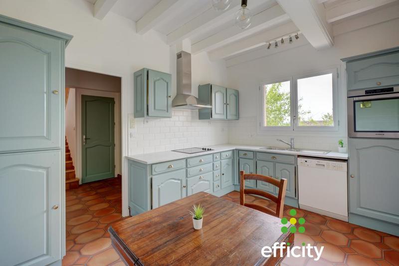 Maison - 166 m² - 7 pièces