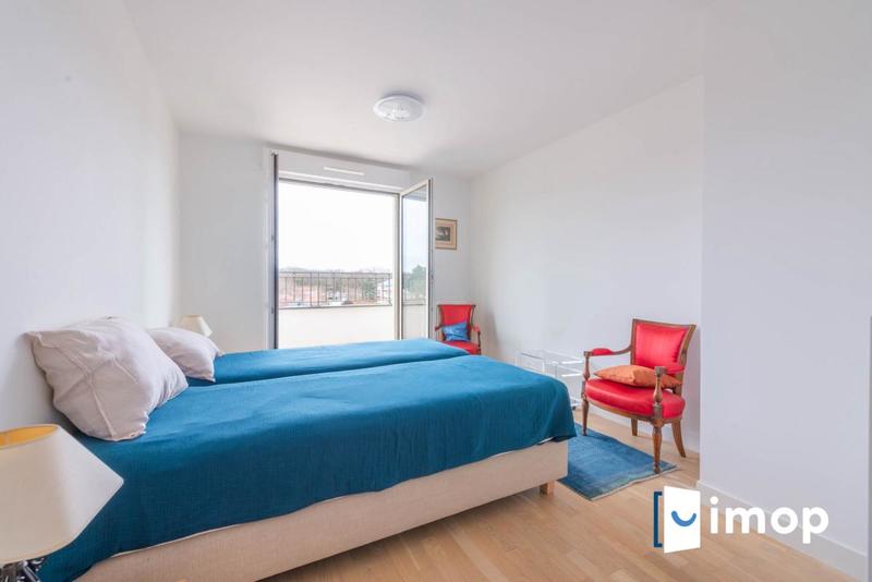 Appartement - 130 m² - 6 pièces