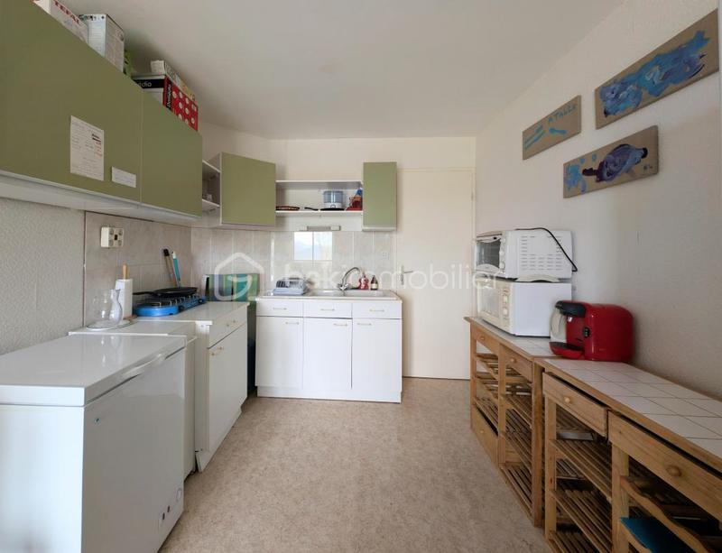 Propriété - 257 m² - 11 pièces