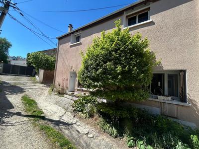 Maison - 122 m² - 4 pièces