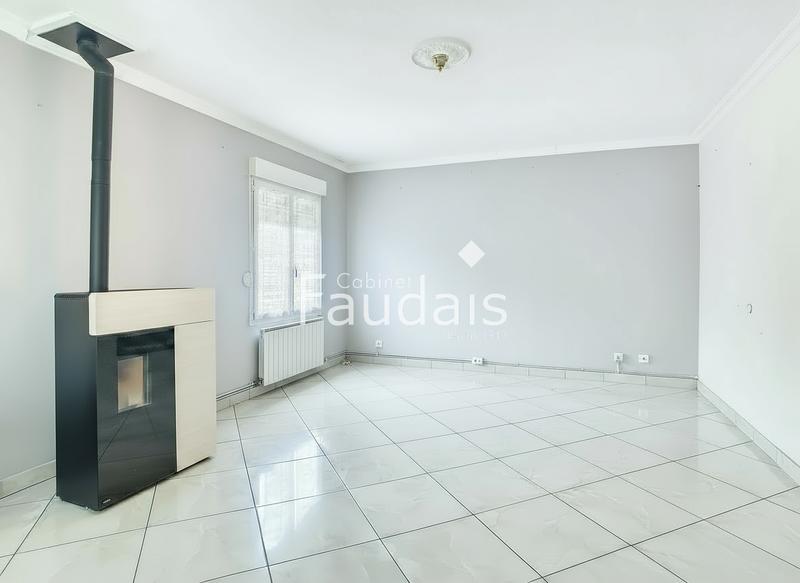 Maison - 140 m² - 6 pièces