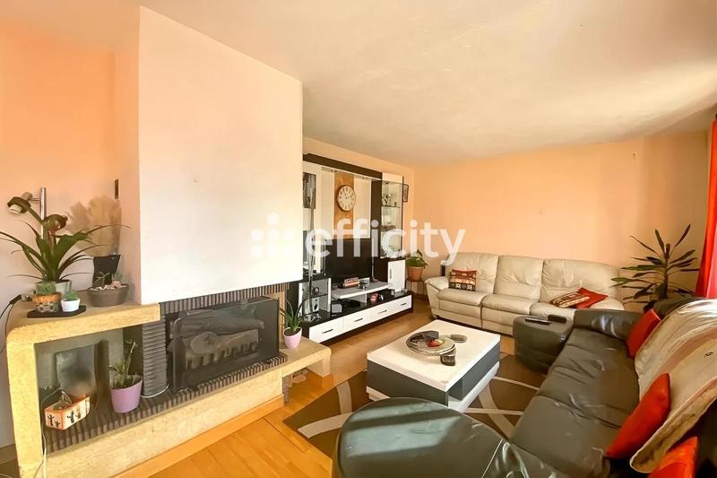 Pavillon - 85 m² - 6 pièces