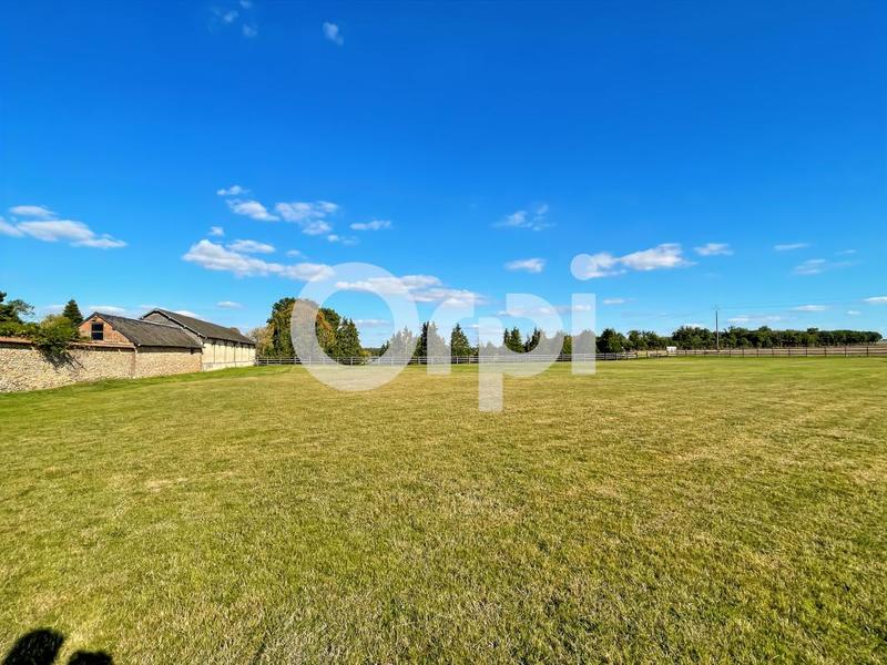 Maison - 250 m² - 7 pièces