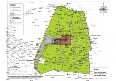 Terrain constructible - 2 300 m²