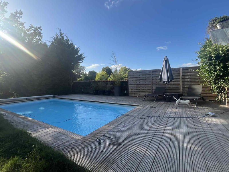 Maison - 150 m² - 6 pièces