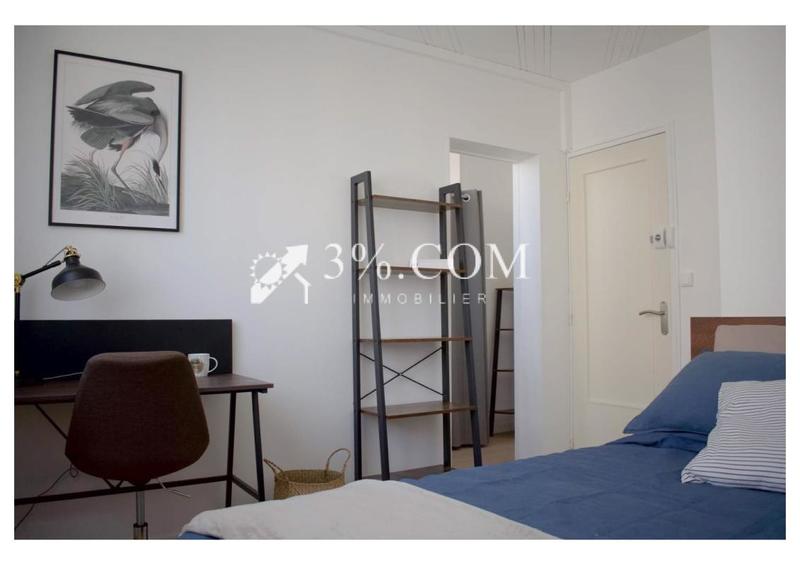 Appartement - 100 m² - 6 pièces